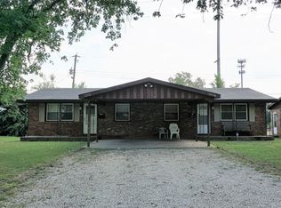 1203 Joanne Ln, Champaign, IL