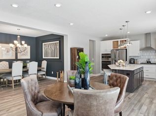 551 151st Ln NW, Andover, MN 55304