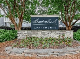 Meadowbrook Apartments