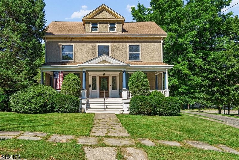 1st image of 9 Linwood Ave