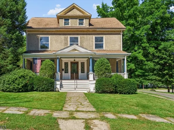 9 Linwood Ave, Newton Town, NJ 07860