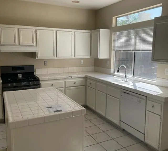 39497 Tangletree Way — Photo 4