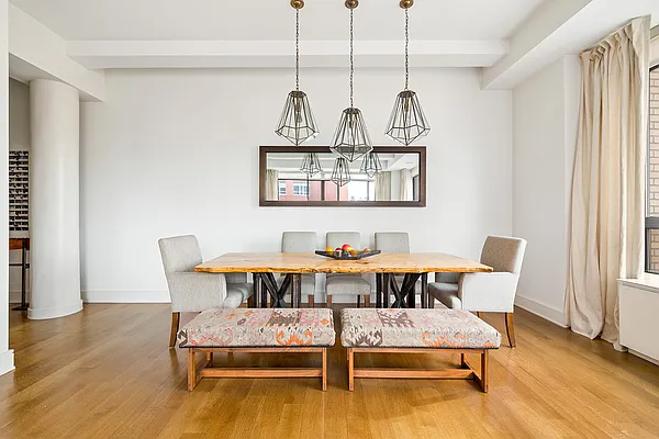 Sold by Compass | media 2