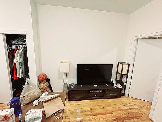 3rd image of 611 E 11th St APT 2B