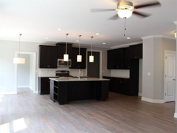 5th image of 1790 Grand Oaks Dr