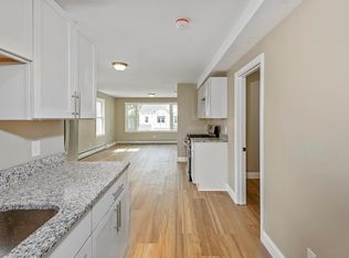 14 Nelson St, Webster, MA 01570