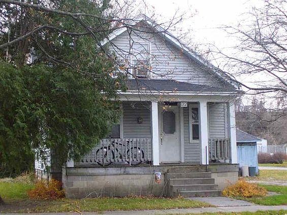 1st image of 1202 Cherry St