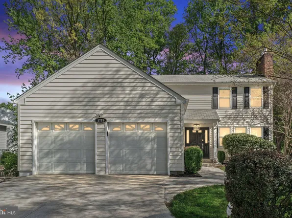 8715 Litwalton Ct, Vienna, VA 22182