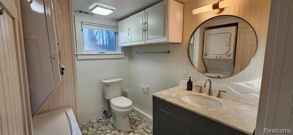 2 bed, 779 sqft, $1,835 — Photo 4