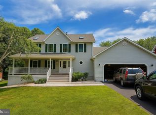 225 Windridge Acres Ct, Silver Spring, MD 20905