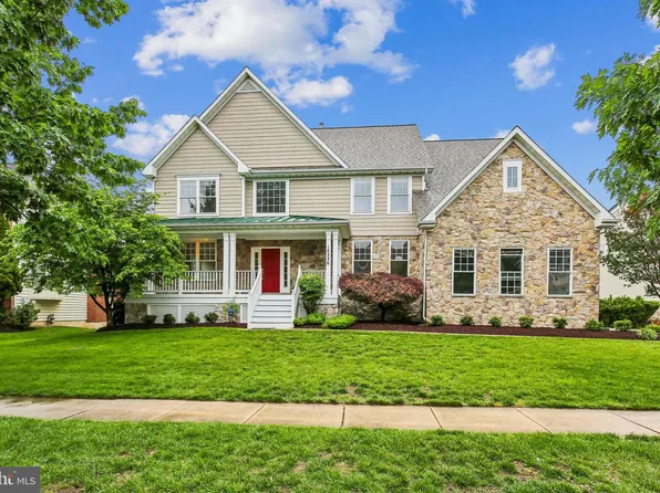 14226 Floral Park Dr, Gaithersburg, MD 20878
