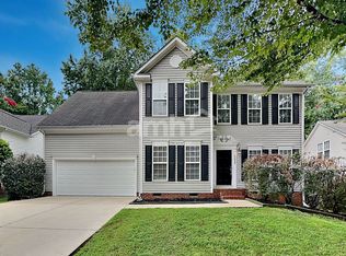 11928 Harmon Ln, Pineville, NC 28134