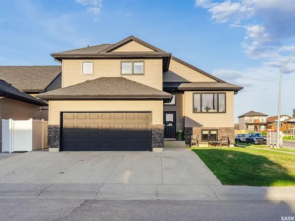 327 Roy CRESCENT, Saskatoon, SK S7W 0L1
