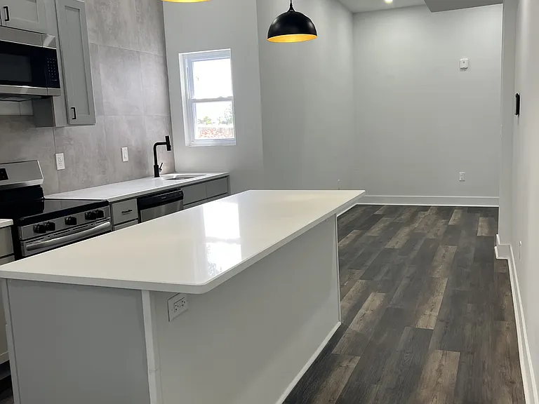 736 E Chelten Ave #3 — Photo 5