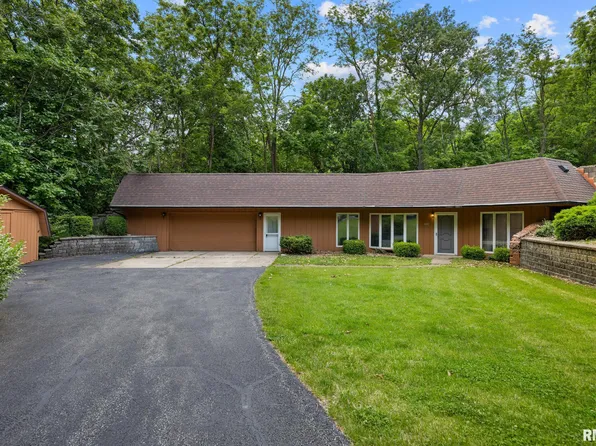 600 Ernest St, Washington, IL 61571