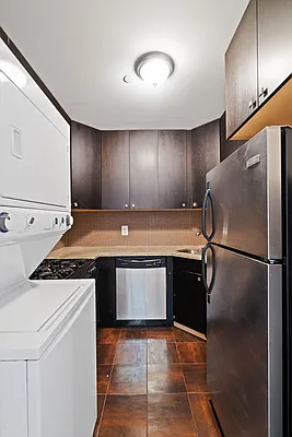 Rented by Nest Seekers International | media 5