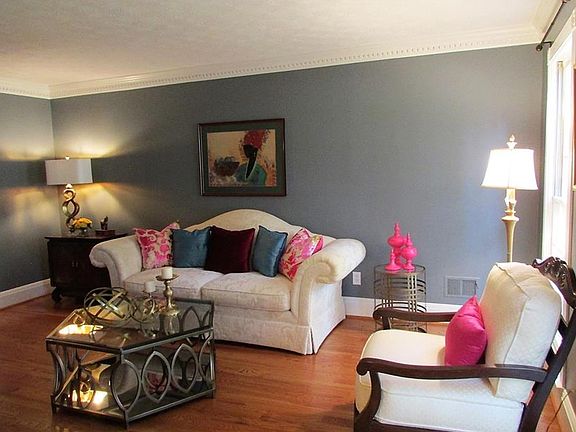 4th image of 4506 Ashington Dr