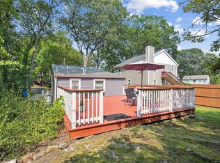 8 Piegan Trl, Shelton, CT 06484