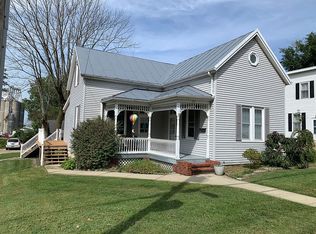 209 N Library St, Waterloo, IL 62298