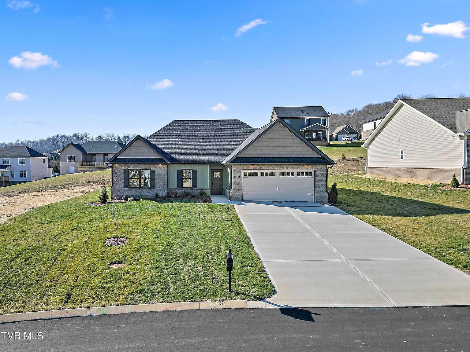 ANACOTA CARE 5× 1 9×2 1056 Cabot Cv, Jonesborough, TN 37659 | Zillow