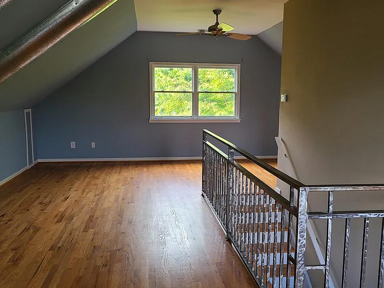 705 McDonald St SE — Photo 17