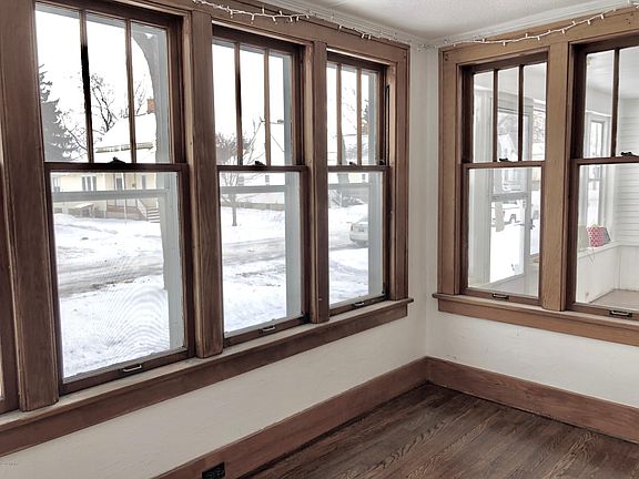5th image of 141 W 19th St