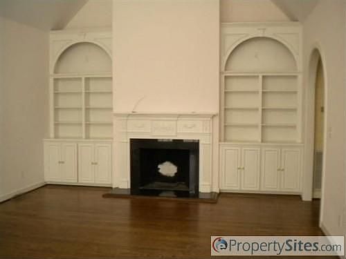 3rd image of 116 Bennington Dr