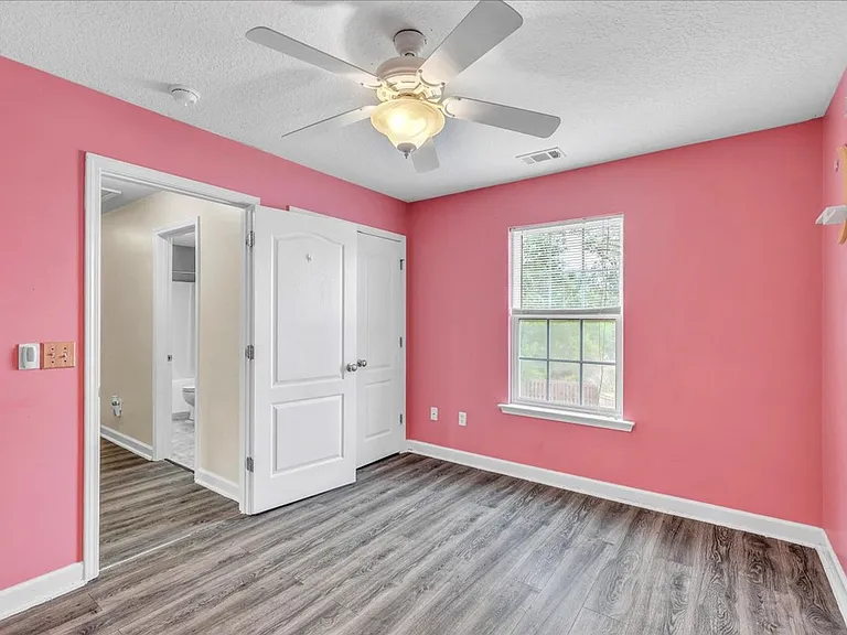 256 Savannah Ln — Photo 25