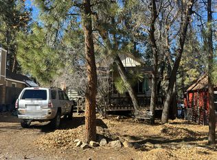 268 Leonard Ln, Sugarloaf, CA 92386