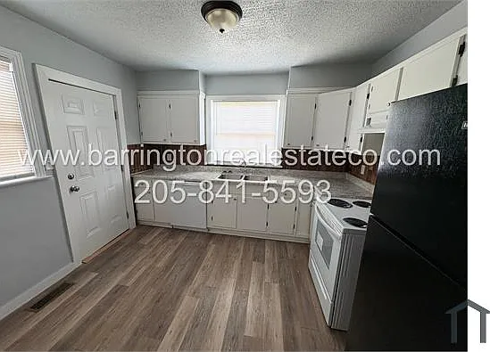 4401 Avenue I — Photo 5