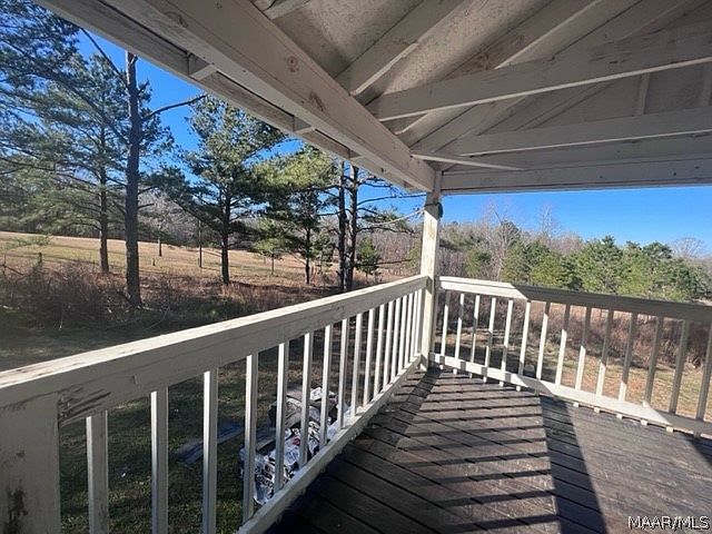 2nd image of 6591 Pumpkin Rd