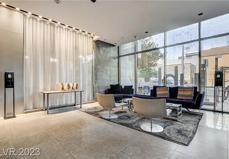 353 E Bonneville Ave #511 — Photo 26