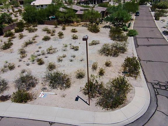4th image of 10798 S Blossom Dr