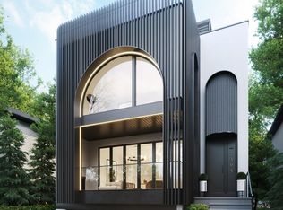 7305A 155th St NW, Edmonton, AB T5R1W2