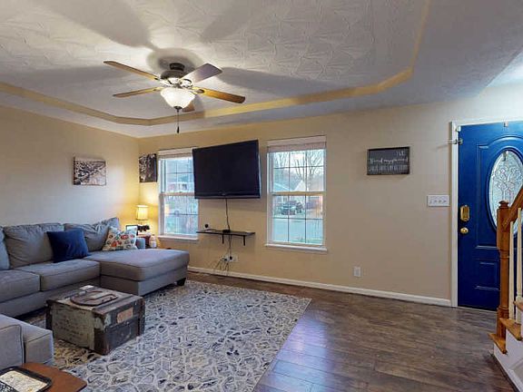 2nd image of 4711 Braves Ln