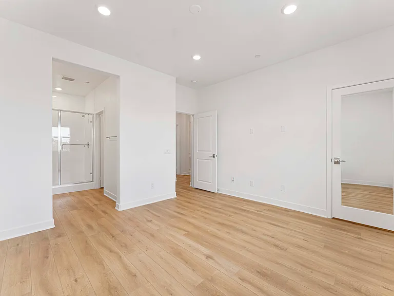 1606 S Marengo Ave #1606 — Photo 16
