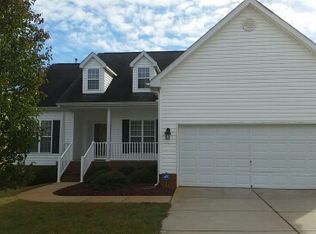 4 Lydia Ct, Greensboro, NC 27406