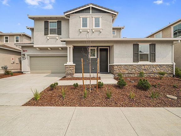 2nd image of 555 Datura Dr