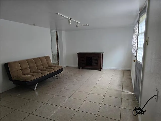 3718 Franklin Ave — Photo 19