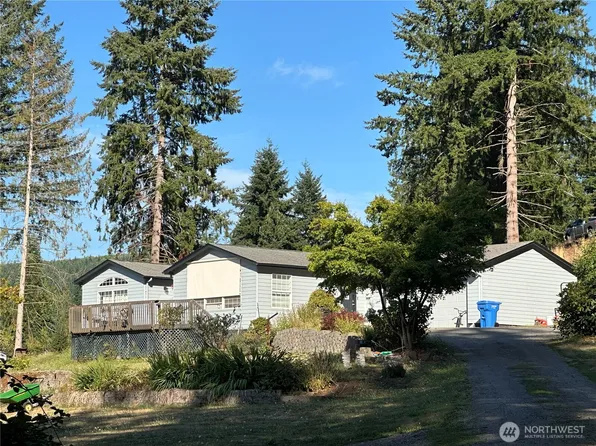 138 Ball Park Drive, Kelso, WA 98626