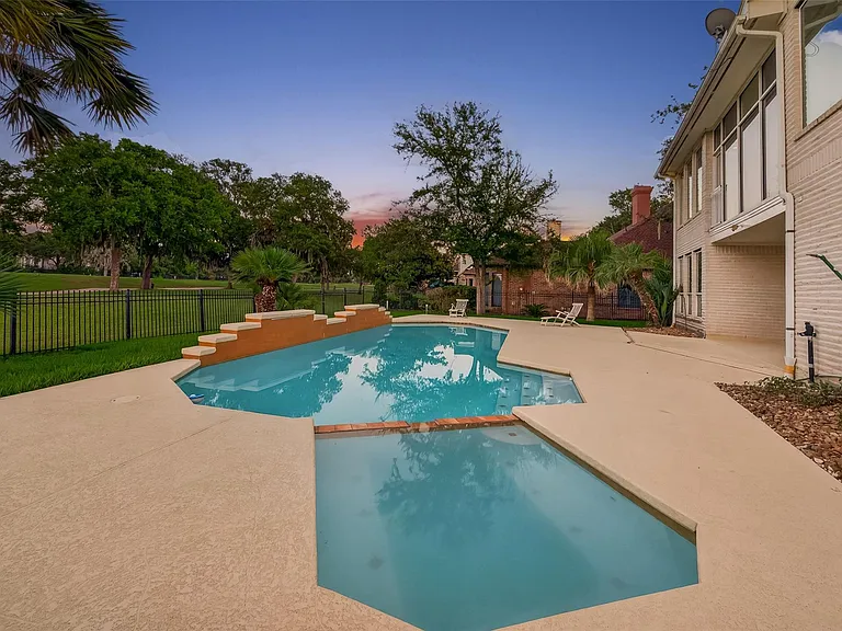 7203 Timberlake Dr — Photo 7