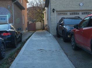 154 Bristol Rd E, Mississauga, ON L4Z3V3