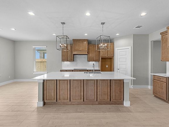 2nd image of 23330 Hemlock Tree Ln