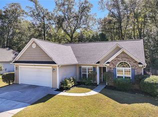 4298 Live Oak Dr, Auburn, AL 36830