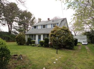 1330 Bumps River Rd, Centerville, MA 02632