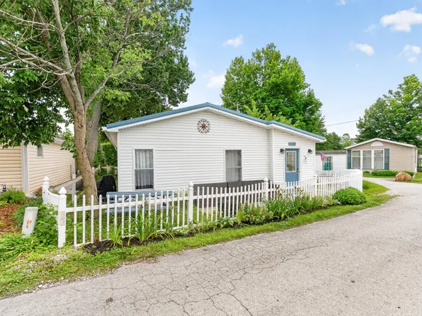 11164 Sassafrass Rd, Lakeview, OH 43331