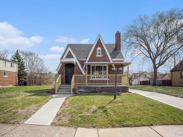17176 Birwood St, Detroit, MI 48221