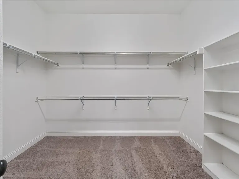 3421 Poinsettia Way — Photo 4