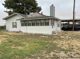 136 E London Rd, Loving, NM 88256