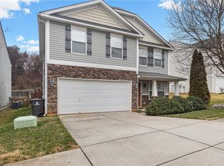 3869 Field Sedge Dr, Winston Salem, NC 27107